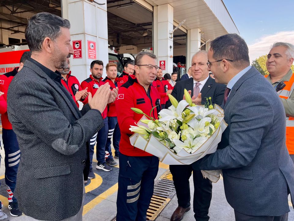 Antalyada Yanan Uçağa Müdahale Eden A R R F Ekibi Ödüllendirildi 2