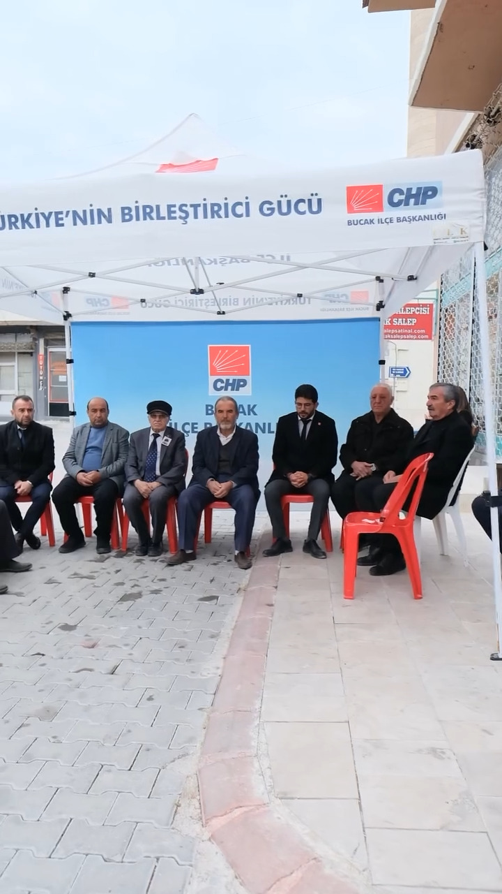 Chp Bucak İlçe Başkanı 10 Kasım'da Kuran’ı Kerim Okudu 2