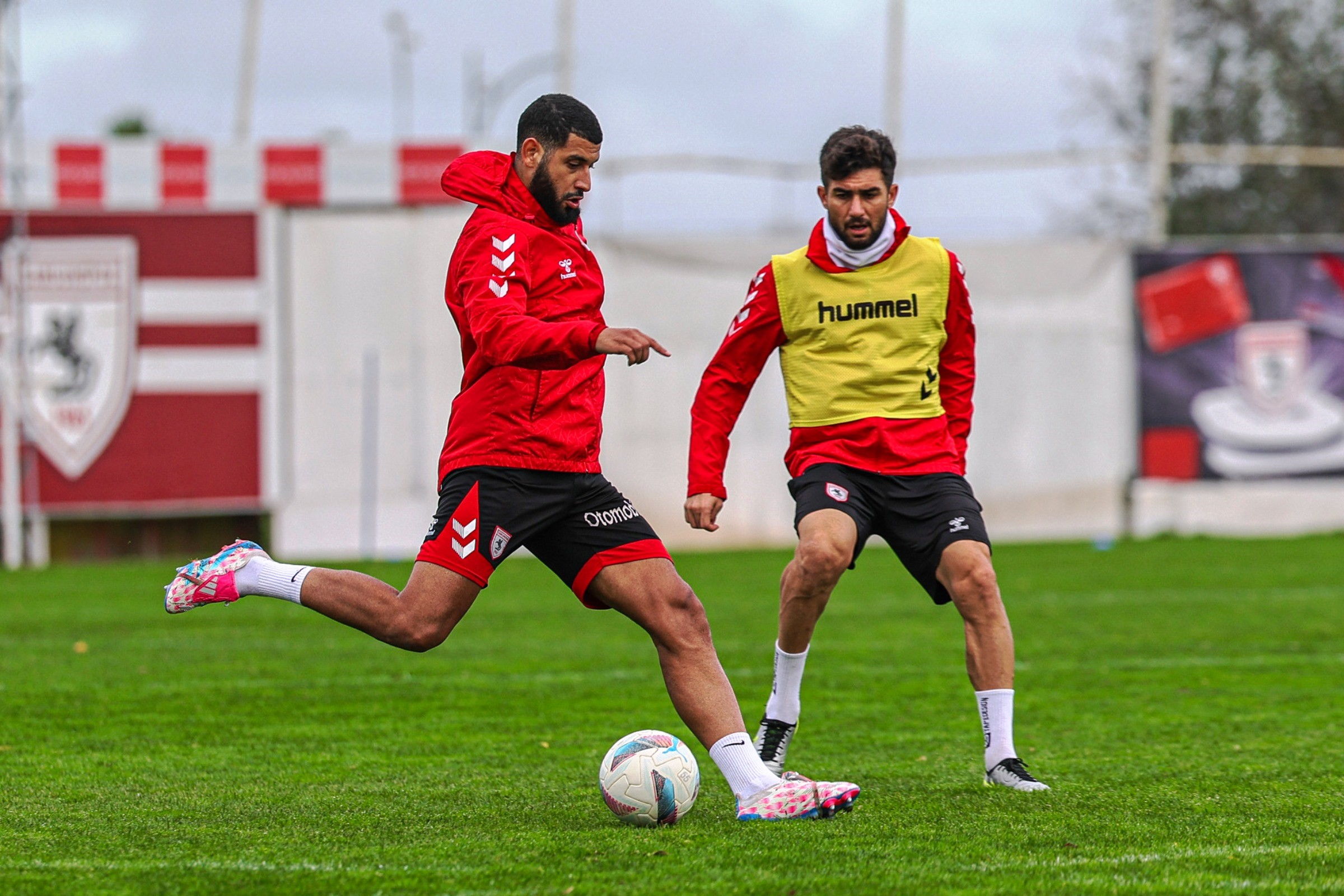 Samsunspor Alanyaspor Karşısında Galibiyeti Hedefliyor