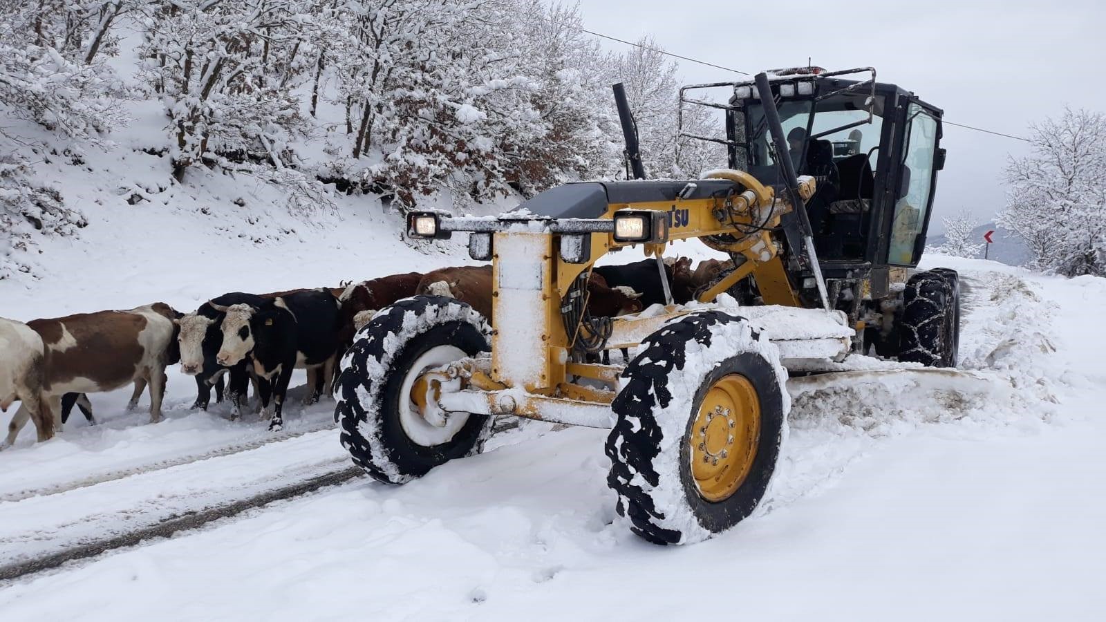 Amasya'da 107 Köye Ulaşım Durdu!