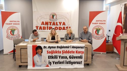 Antalya Tabip Odası: "Sağlıkta Dönüşüm Can Alıyor”