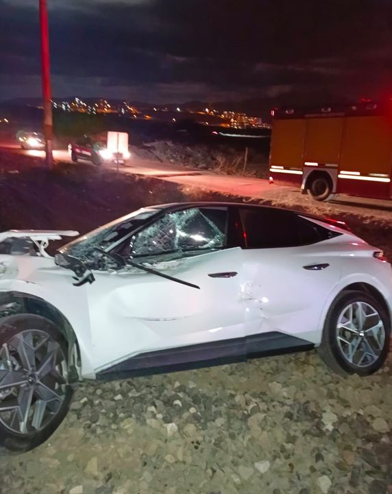 Isparta'da Yük Treni Otomobili Ezdi Sürücü Ağır Yaralı3