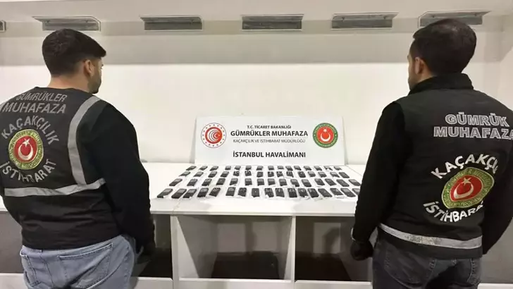 İstanbul Havalimanı'nda 48 Milyon TL Değerinde Kaçak Cep Telefonu Yakalandı