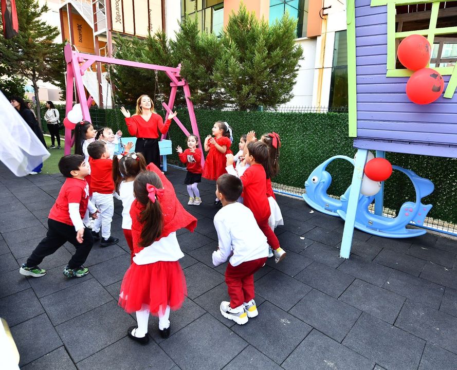 İzmir'de Belediye Anaokulu Ücretleri Yüzde 50 İndirildi  3