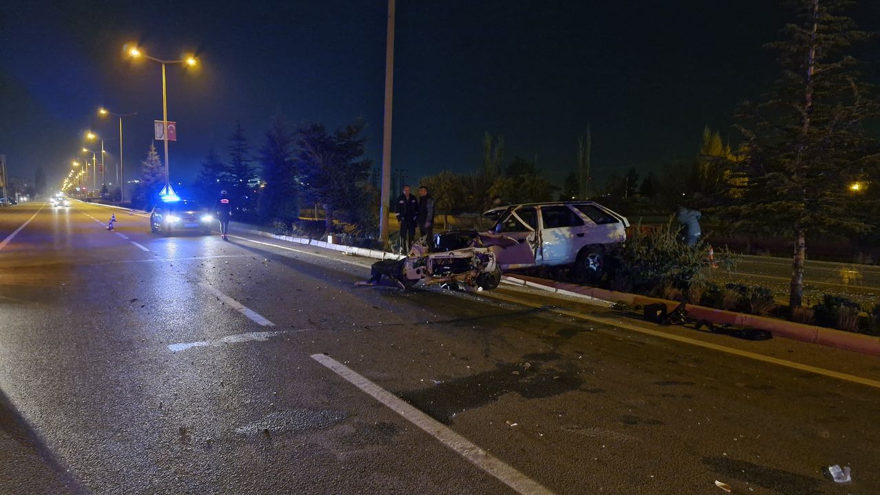 Karaman Mersin Yolunda Feci Kaza 2'Si Çocuk 4 Yaralı 3