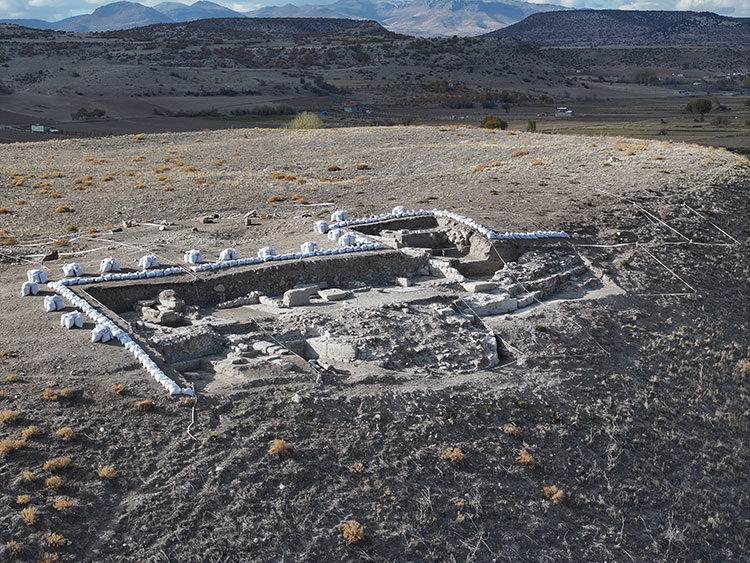 Konyada Antik Höyükteki Listra Kilisesi Gün Yüzüne Çıkıyor  4