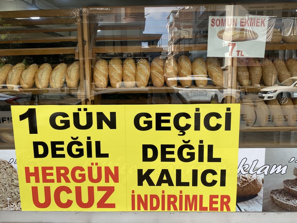 Mersin'in O Mahallesinde Ekmek 4 Tl'ye İndi 2