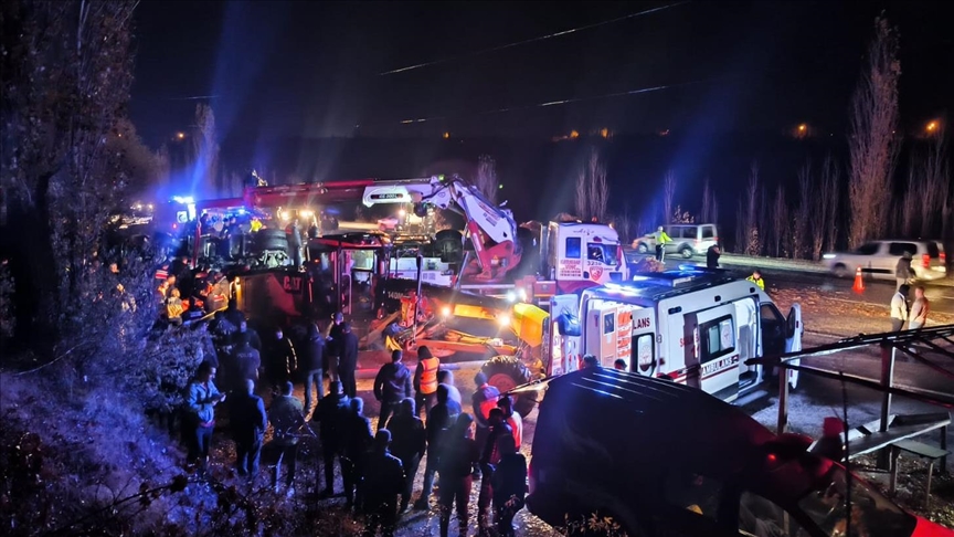 Malatya’da Tır Polis Ekibine Çarptı: 1 Şehit 1 Yaralı