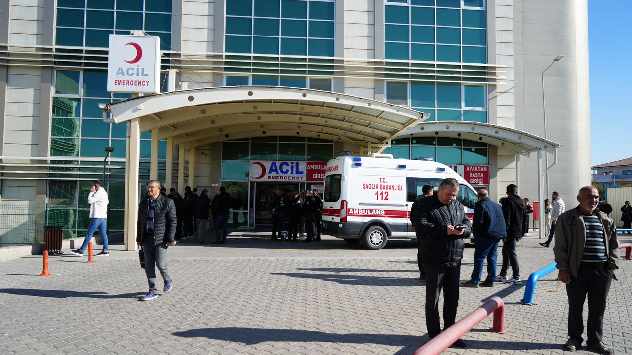 Yrp'li Belediye Başkanı Silahlı Saldırıda Ağır Yaralandı 3