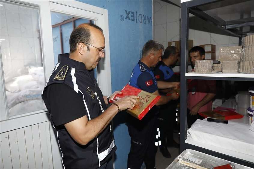 Alanya'da Halk Sağlığı Denetim Altında! 