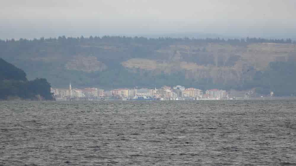 Çanakkale’de Kötü Hava Feribot Seferlerini Vurdu