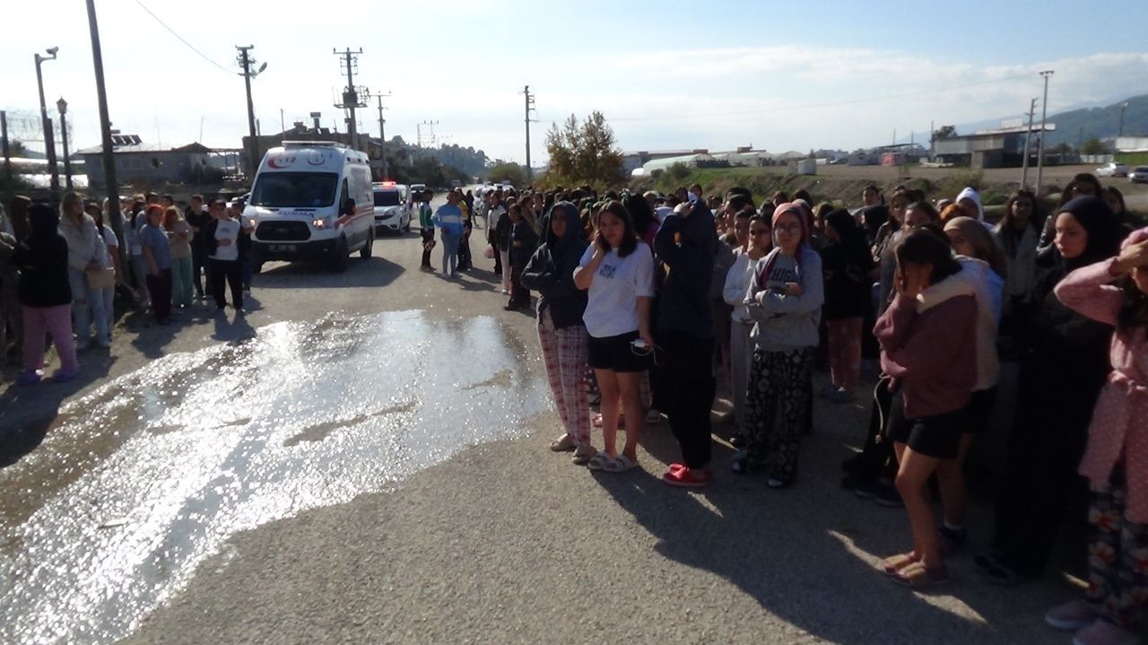 Antalya Kumluca Kyk Kız Öğrenci Yurdunda Yangın 5