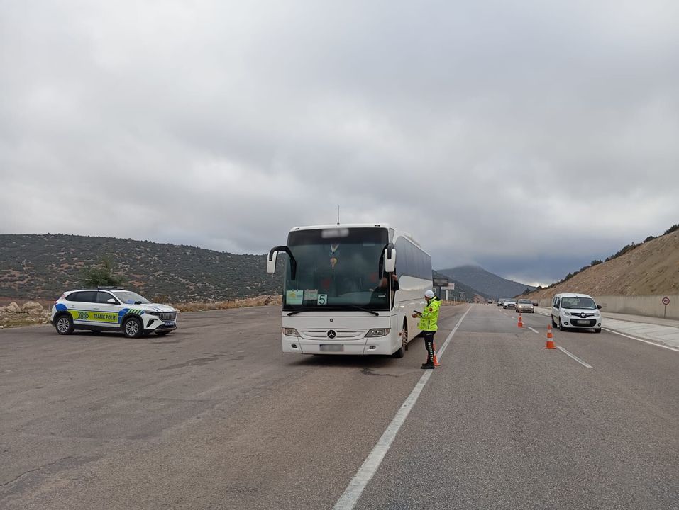 Antalya'da 41 Bin Araç Denetlendi! Sürücülere Ceza Yağdı 2