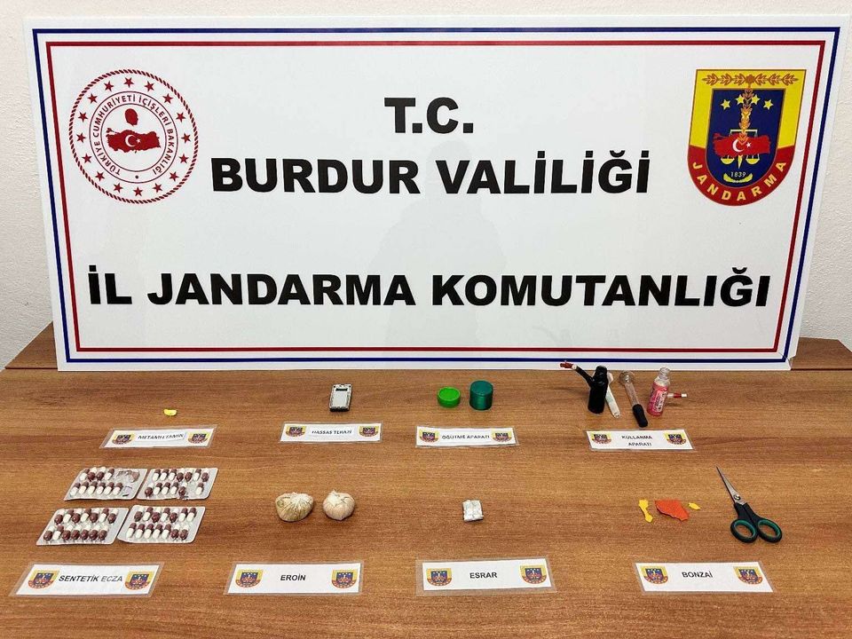 Burdurda Kaçakçılara Ve Uyşturucu Tacirlerine Büyük Darbe 2