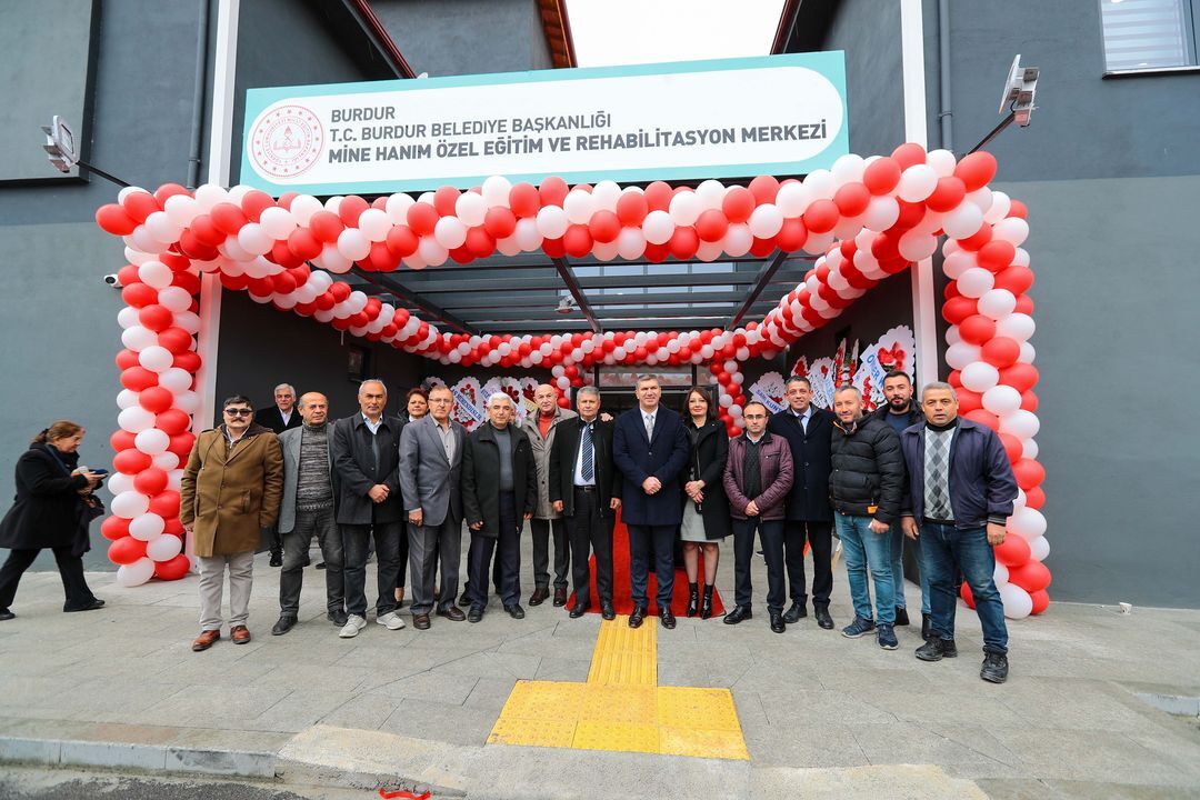 Burdurda Mine Hanım Özel Eğitim Ve Rehabilitasyon Merkezi Açıldı 2