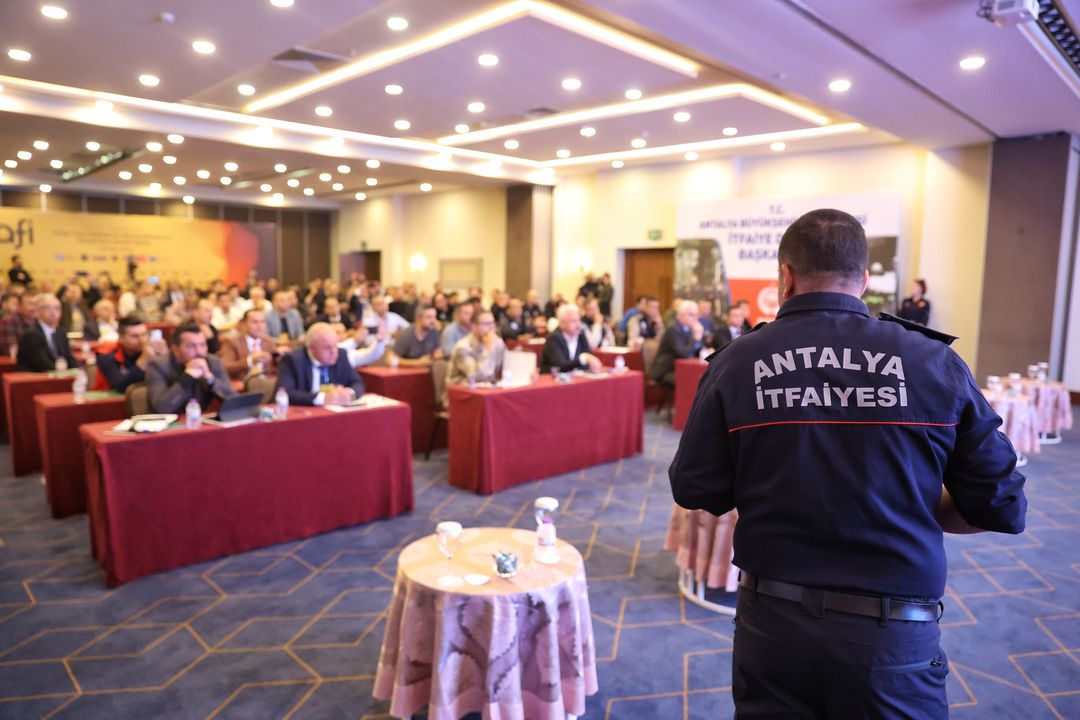 Chpli 14 Büyükşehir Belediyesine Antalyada İtfaiye Eğitimi 4