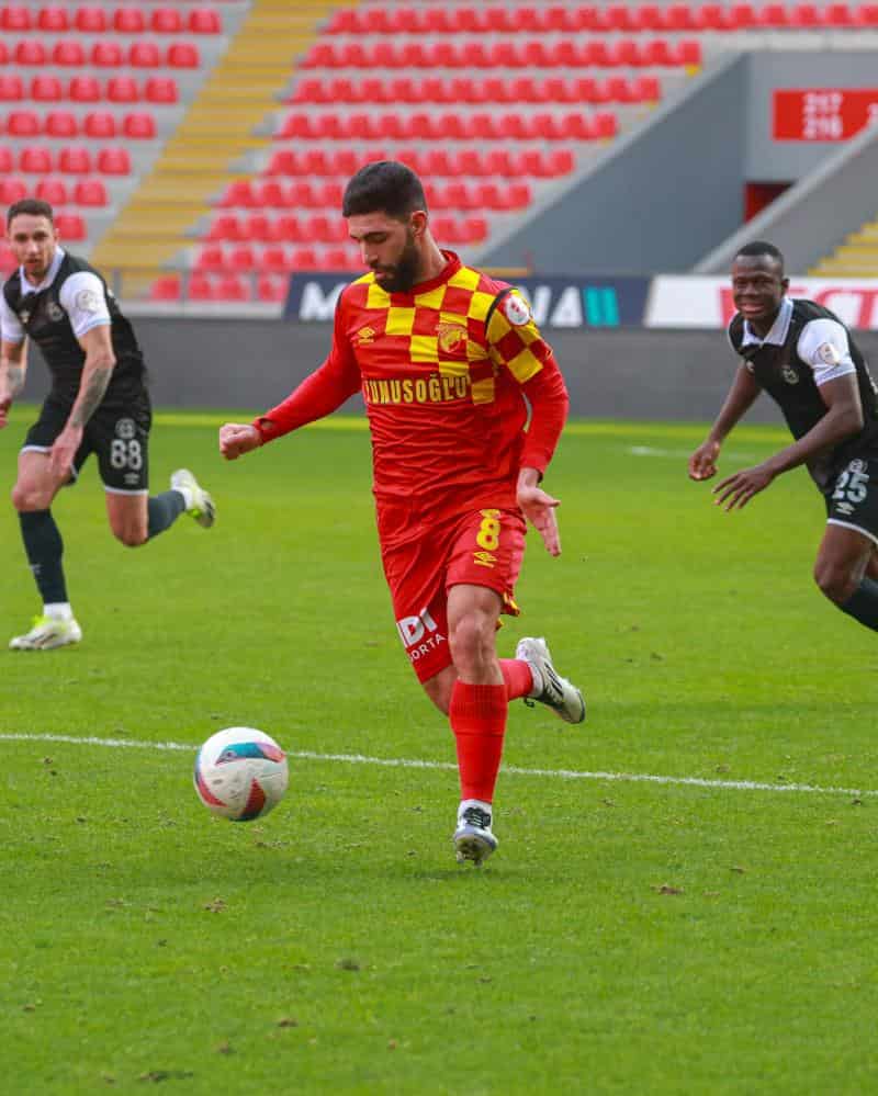 Göztepe Hazırlık Maçında Manisa FK'ya Mağlup Oldu