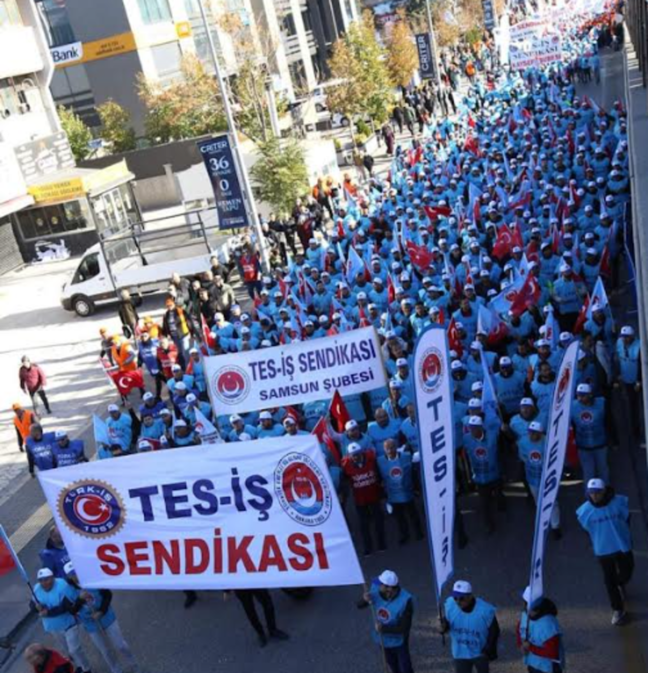 TES İŞ Antalya Şube Başkanı Kayser'den Vergide Adalet Tepkisi! "Yıllık İki Buçuk Maaşımız Kayboluyor"