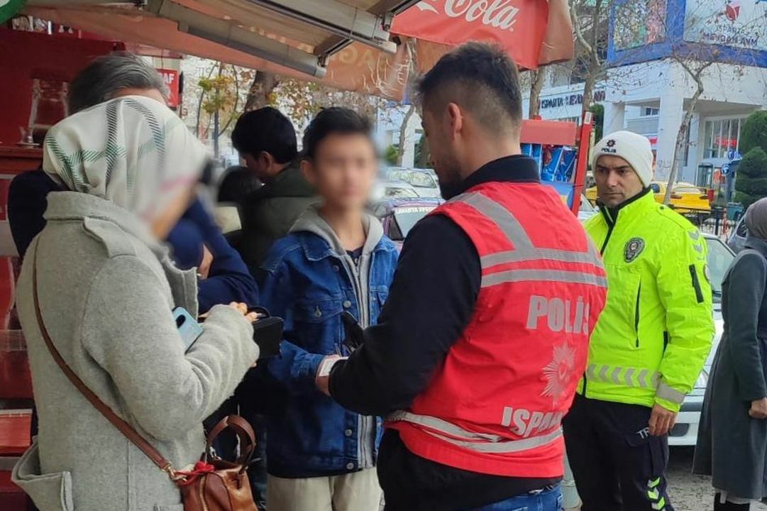 Ispartada Göçmen Kaçakçılığına Karşı Huzur Uygulaması 3