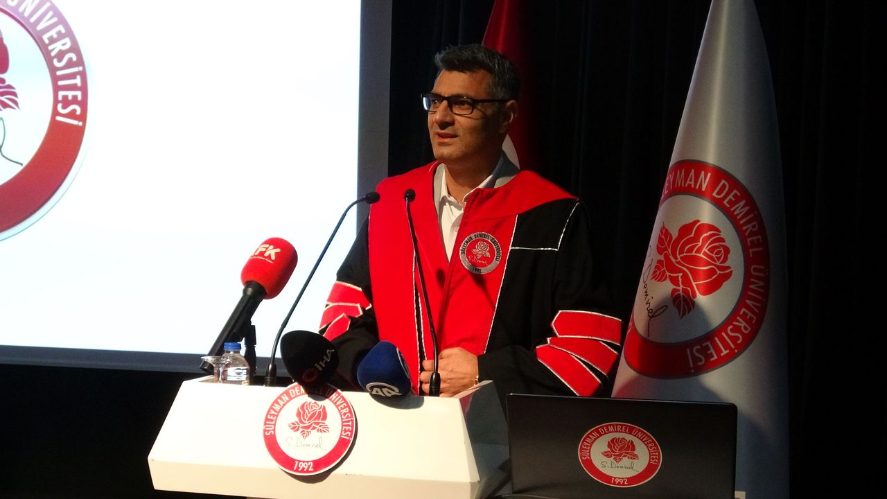 Isparta'da Yusuf Dikeç'e Sdü'den Fahri Doktora 4