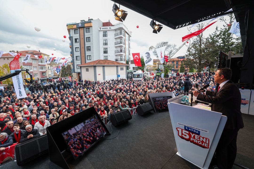 Özgür Özerden Erdoğan'a Vatandaş İlk Seçimde Sizi Silkeleyip Atacak 3