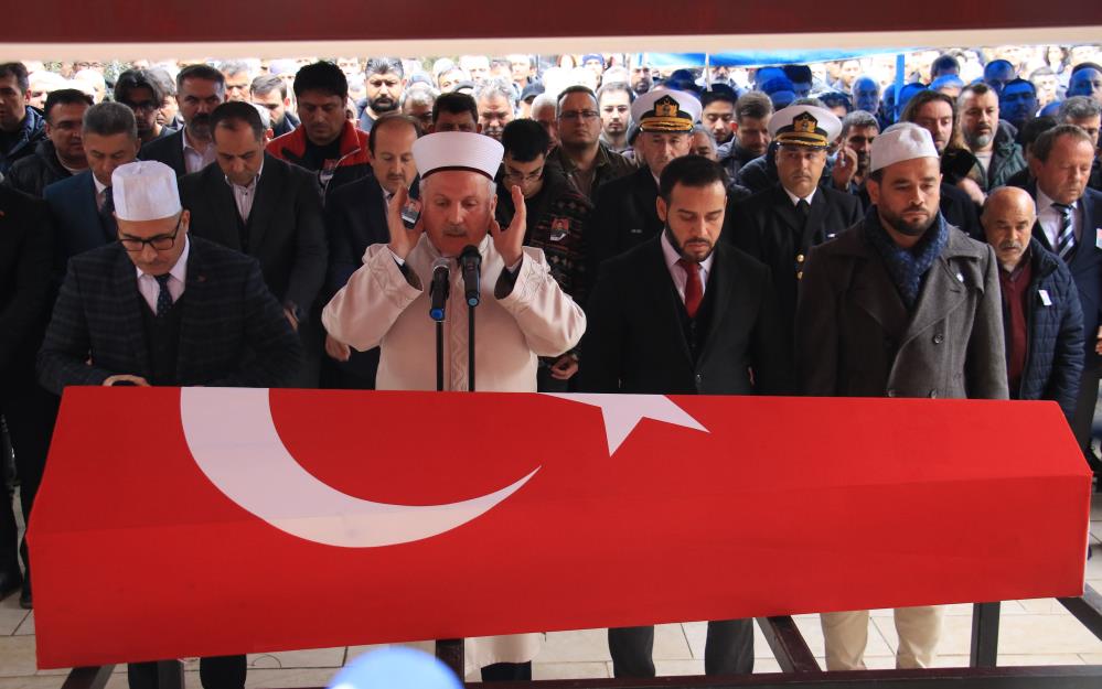 Şehit Pilot Bayram Çiçek Mersin’de Son Yolculuğuna Uğurlandı