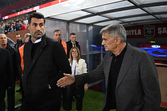 Volkan Demirel ve Şenol Güneş Arasında Sert Sözler