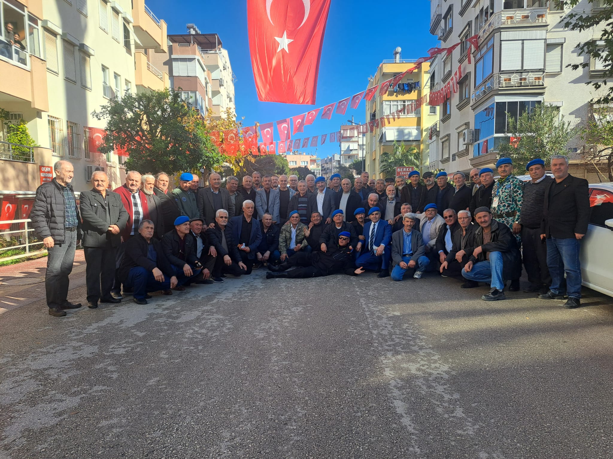 Kahramanlar Antalya’da anıldı