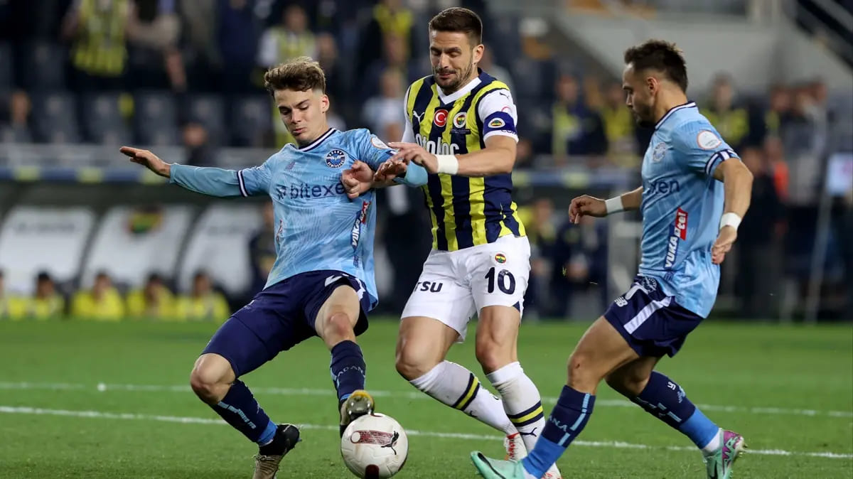 Adana Demirspor Fenerbahçe Maçı Ne Zaman Saat Kaçta Hangi Kanalda? Muhtemel 11'ler