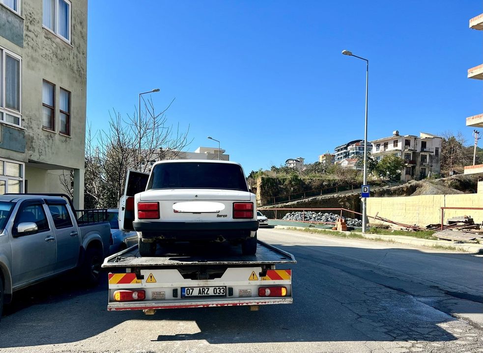 Alanya'da Drift Atan Sürücü Ehliyetsiz Çıktı Ceza Yağdı 2