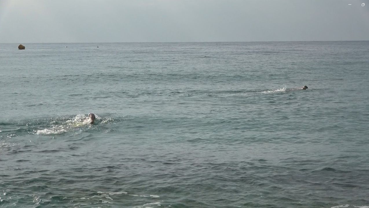 Alanya'da Turistler Ocak Ayında Denize Girdi  4