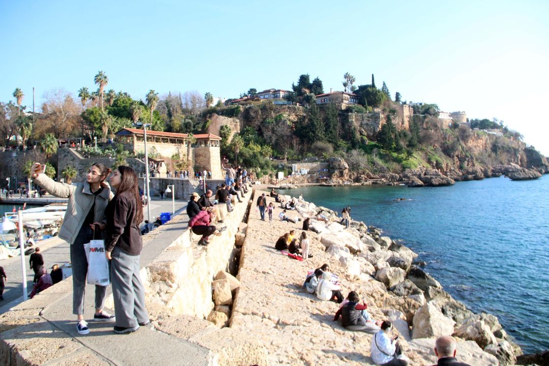 Antalya Kaleiçi'nde Manzara Yoğunluğu 4