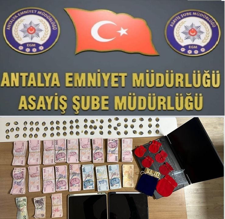 Antalya'da 7 Kuyumcuyu Sahte Altınla Dolandırdılar! 2