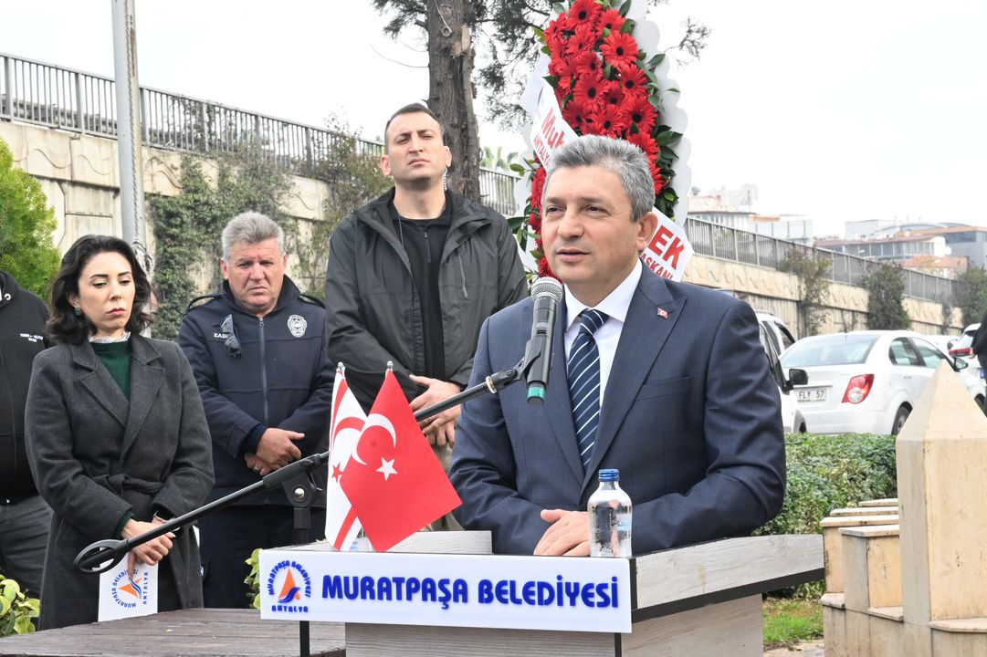 Antalya'da Rauf Denktaş Ve Fazıl Küçük Anıldı 2