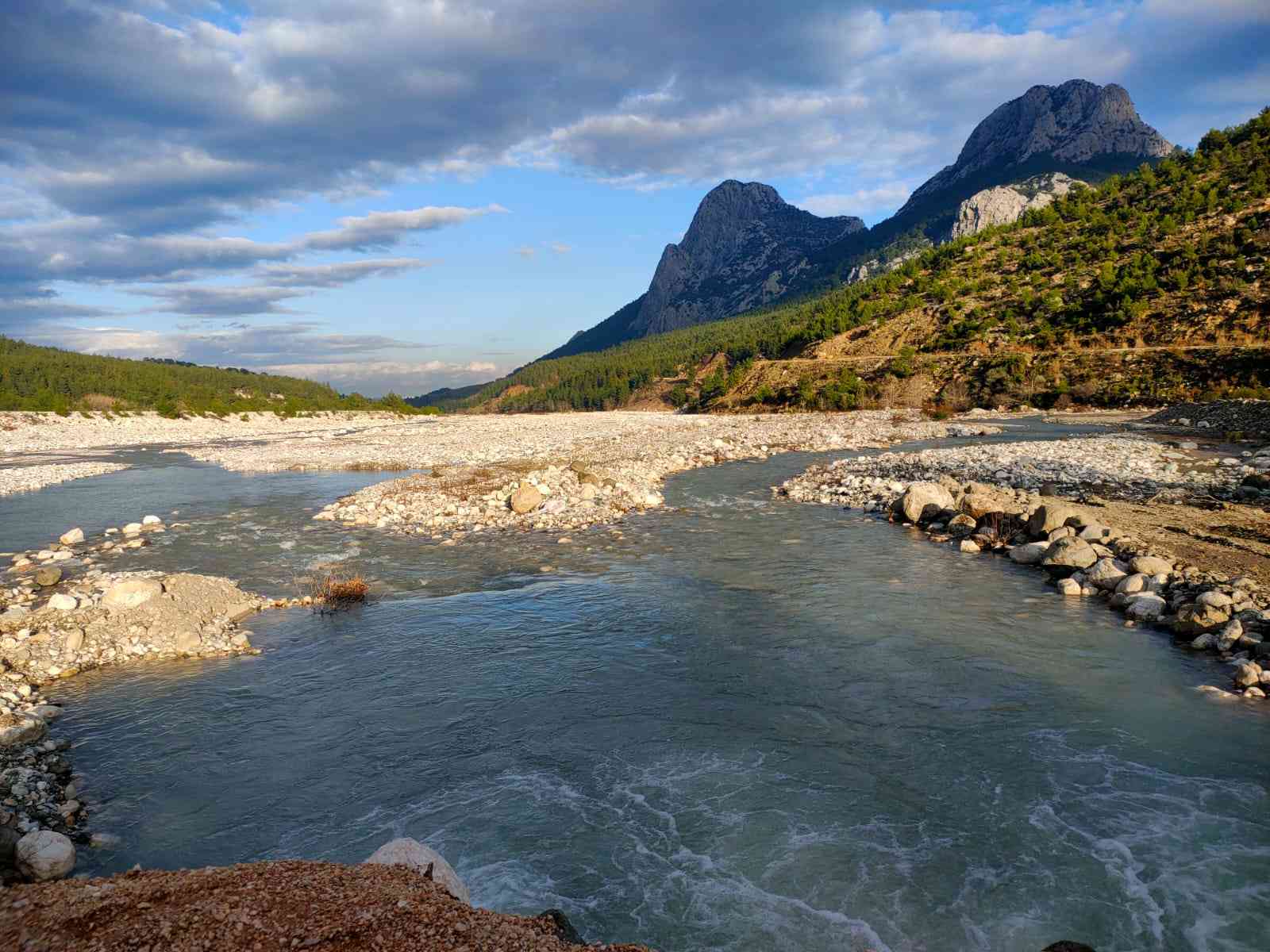 Antalya’nın Doğal Su Depoları Toroslara Yağan Karla Doluyor