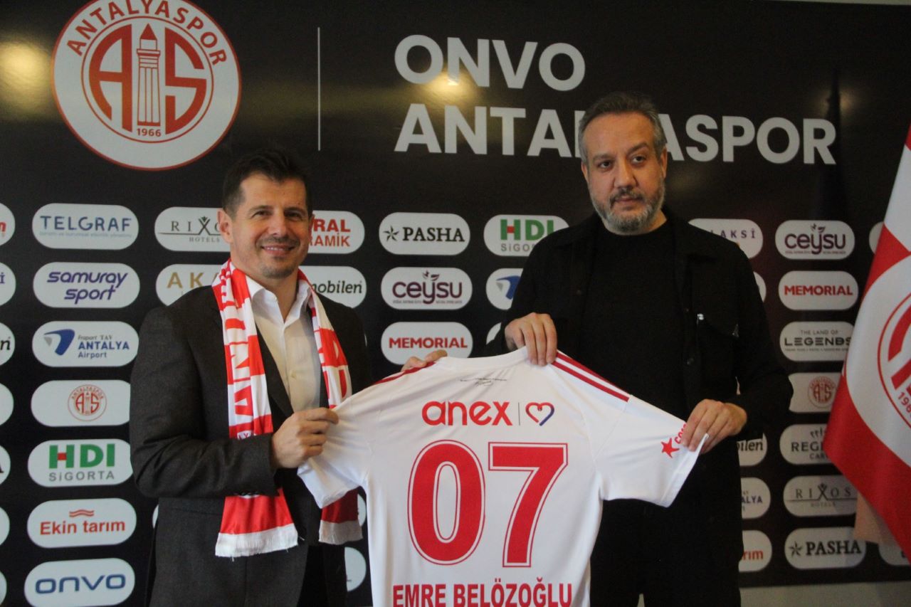 Antalyaspor'a İmza Atan Belözoğlu İddialı Konuştu