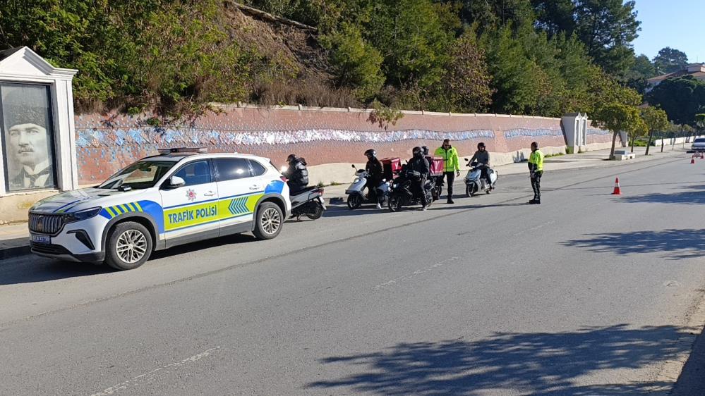 Manavgat'ta Polis Noktasından Kaçan Motosikletlilere Sürpriz