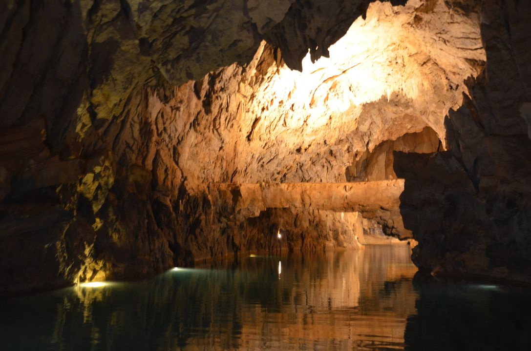 Su Seviyesi Yükselen Antalya Altınbeşik Mağarası Yeniden Ziyarete Açıldı 2