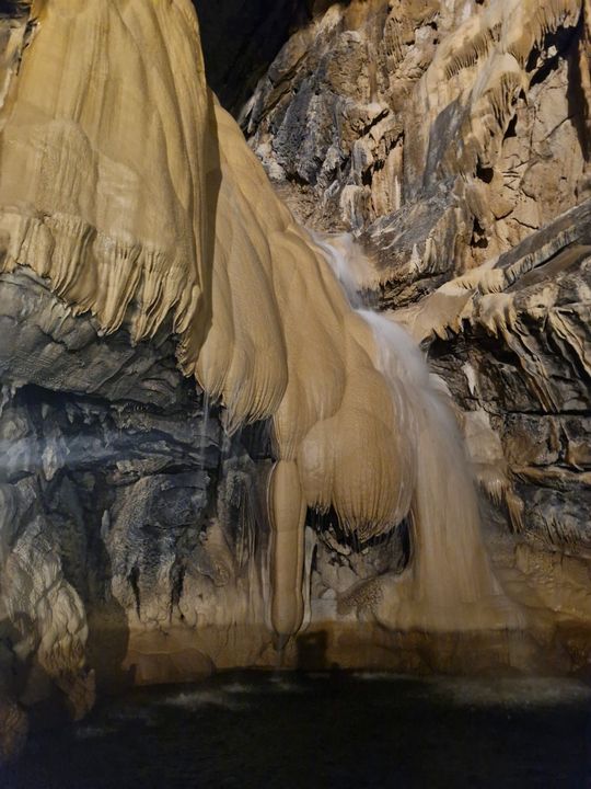 Su Seviyesi Yükselen Antalya Altınbeşik Mağarası Yeniden Ziyarete Açıldı 3