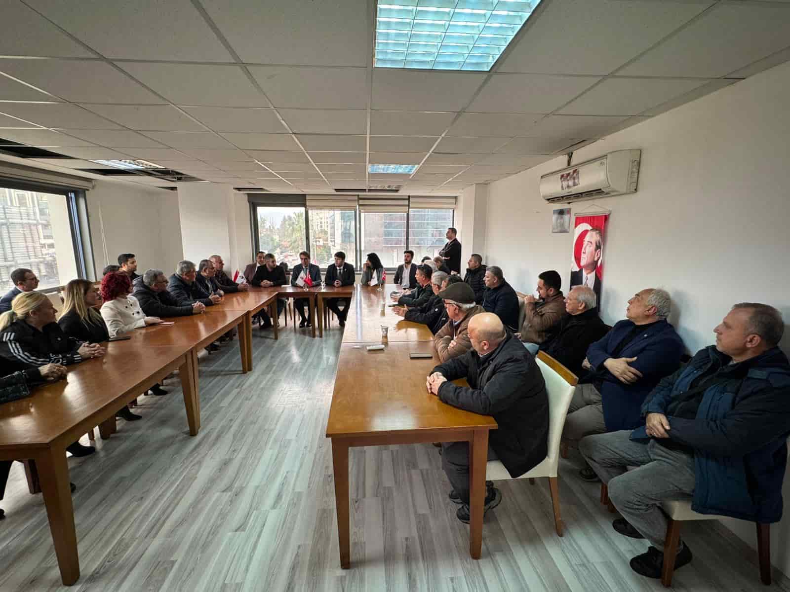 İYİ Parti Antalya’dan Zafer Partisi’ne Destek