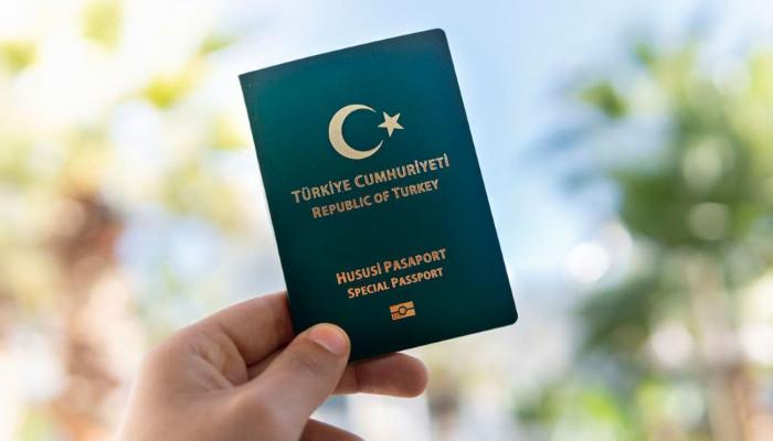 Yeşil Pasaportlu Türkler İçin AB’ye Girişte ‘Ön Vize’ Şartı Başlıyor