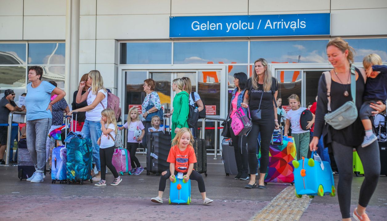 Antalya'da Tüm Zamanların Ocak Ayı Turist Rekoru Kırıldı  2