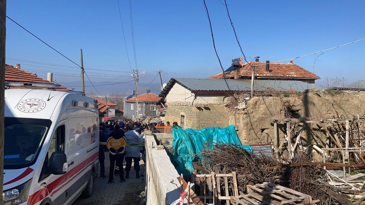 Burdur'da Yem Karma Makinesine Düşen Kişi Kurtarılamadı 2