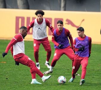 Galatasaray'da Adana Demirspor Mesaisi Başladı!