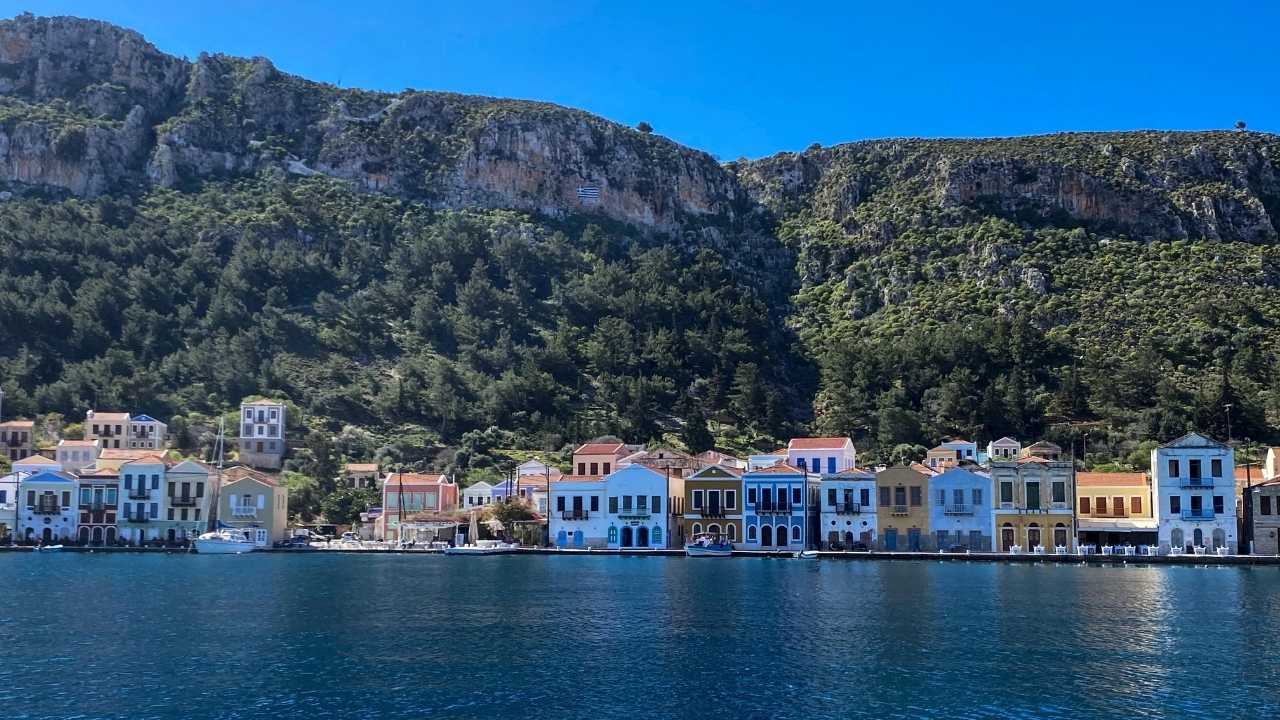 Kaş Dahil 8 Limandan Yunan Adalarına 1.1 Milyon Turist Gitti  4