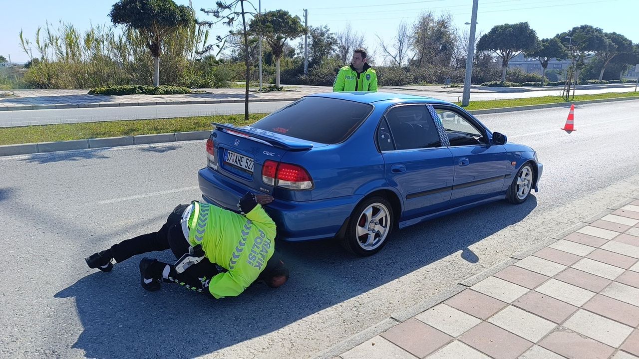 Manavgat'ta Abartılı Egzoza 7 Bin 129 Tl Ceza  2