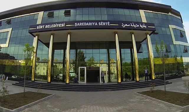 Siirt Belediyesi'nde Kayyum İşçileri İşten Çıkardı