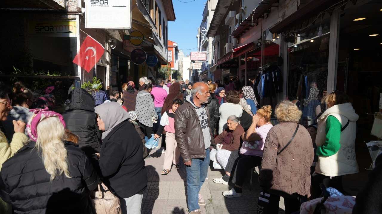 Antalya Haşimi̇şcan'da Günde 650 Pide Dağıtılıyor 4