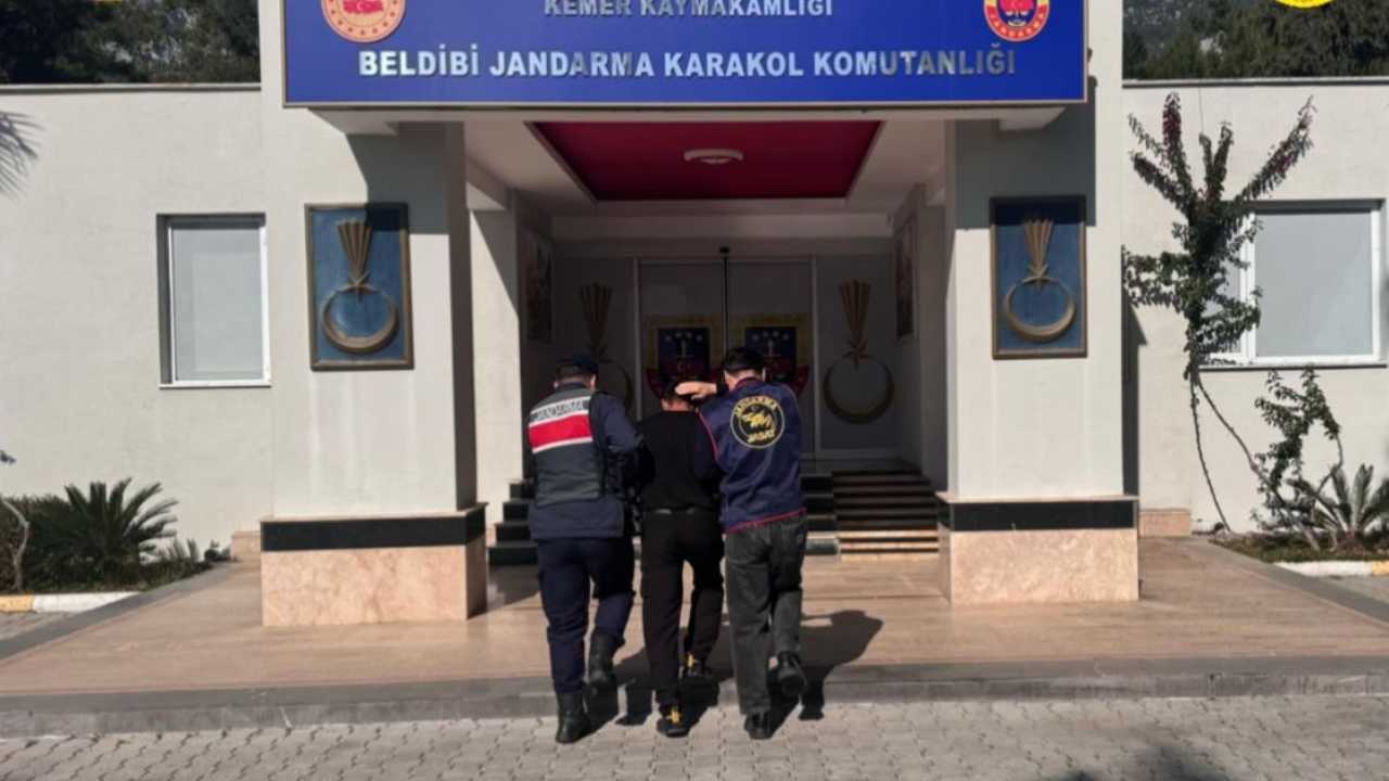 Antalya'da Jasat 3 Günde 214 Zanlıyı Yakaladı 2