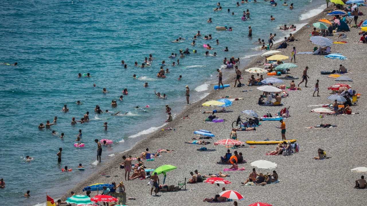 Antalya'da Turizm Sezonu 4 Bayramla Açılacak! 4